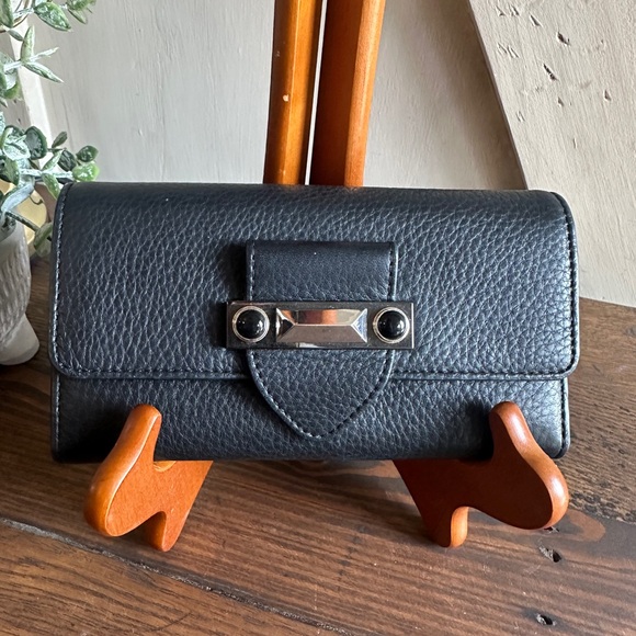 Vince Camuto Handbags - Vince Camuto Black Leather Clutch Wallet | VC-Bitty